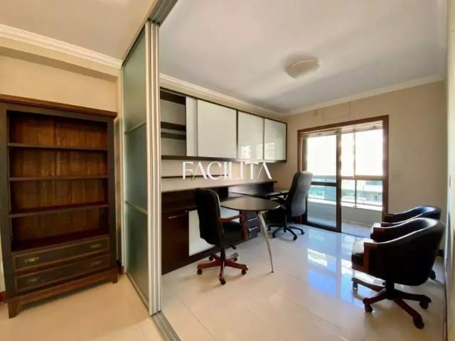 Apartamento aluguel em Região Geográfica Imediata de Florianópolis, Desterro