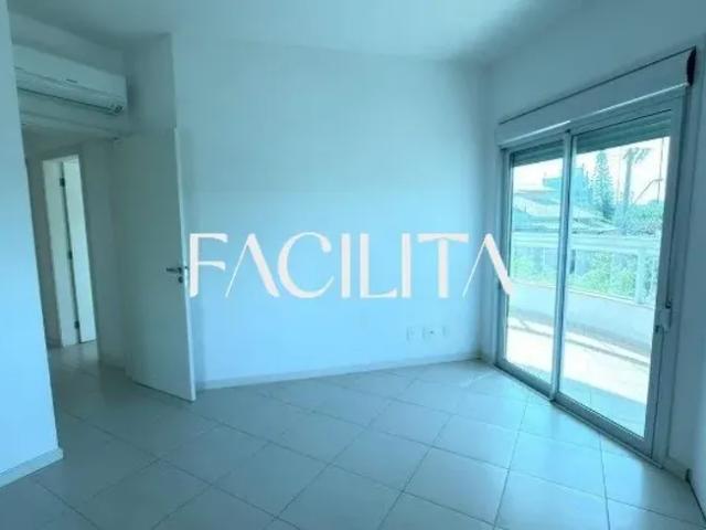 Apartamento aluguel em Região Geográfica Imediata de Florianópolis, Desterro