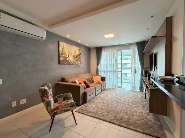 Apartamento aluguel em Região Geográfica Imediata de Florianópolis, Desterro