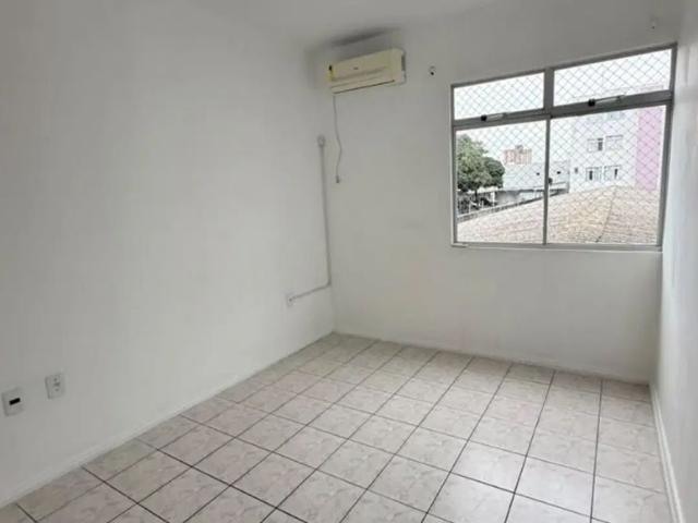 Apartamento aluguel em Jardim Ipiranga, Itajaí
