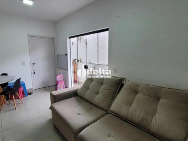 Apartamento venda em Região Geográfica Imediata de Uberlândia, Oliveira Fortes
