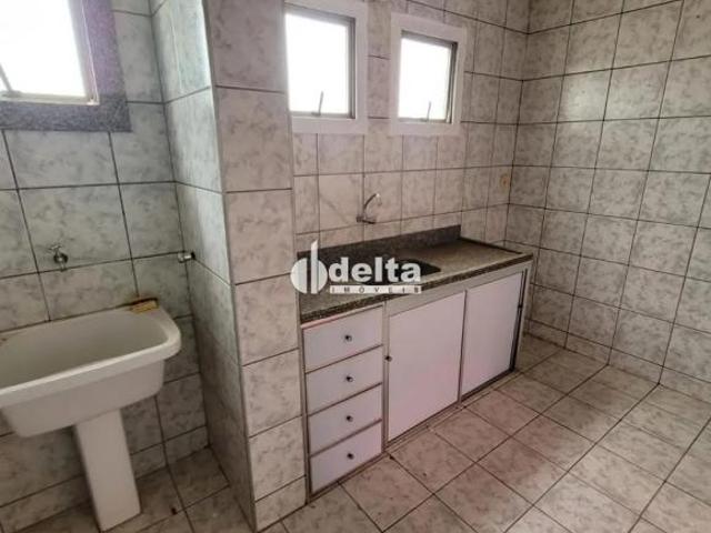 Apartamento venda em Região Geográfica Imediata de Uberlândia, Oliveira Fortes