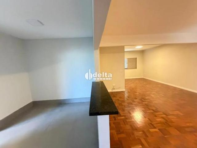 Apartamento venda em Região Geográfica Imediata de Uberlândia, Oliveira Fortes