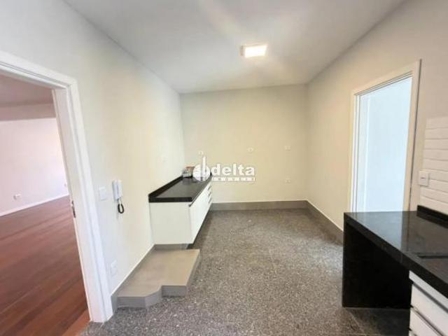 Apartamento venda em Região Geográfica Imediata de Uberlândia, Oliveira Fortes