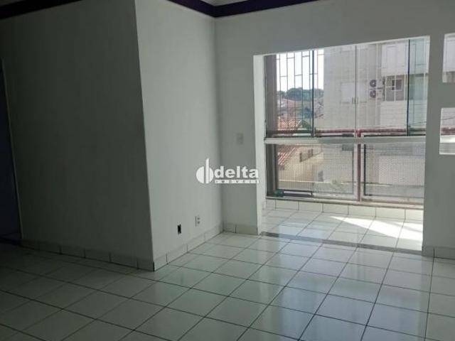 Apartamento venda em Região Geográfica Imediata de Uberlândia, Oliveira Fortes