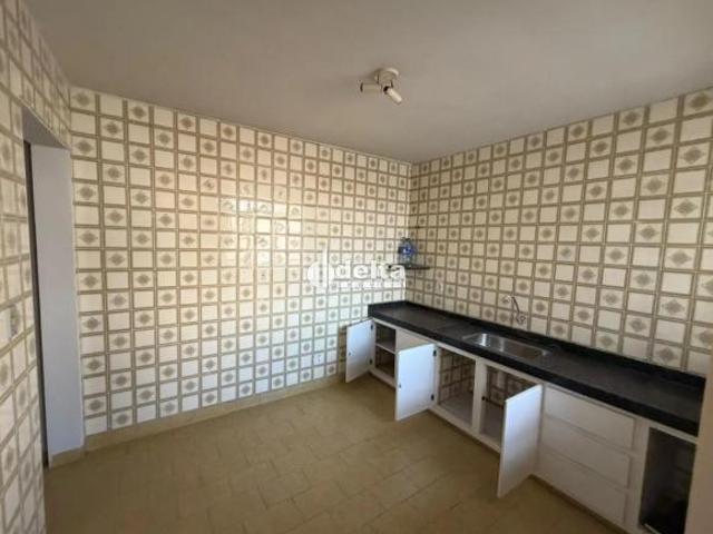Apartamento venda em Região Geográfica Imediata de Uberlândia, Oliveira Fortes