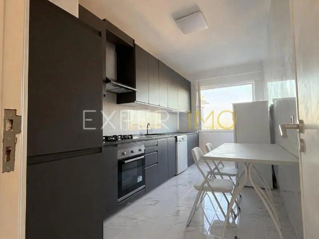 Apartamento venda em Damaia, Amadora