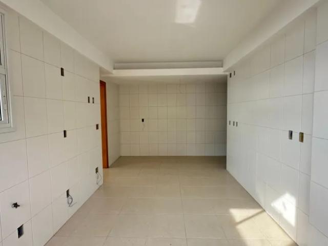 Apartamento venda em Região Geográfica Imediata de Florianópolis, Desterro