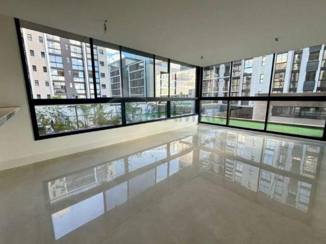 Apartamento venda em Região Geográfica Imediata do Distrito Federal, Região Integrada de Desenvolvimento do Distrito Federal e Entorno