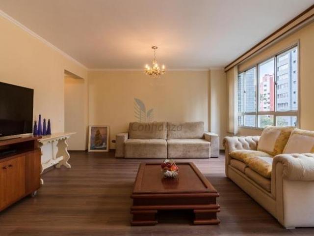 Apartamento venda em Água Verde, Curitiba