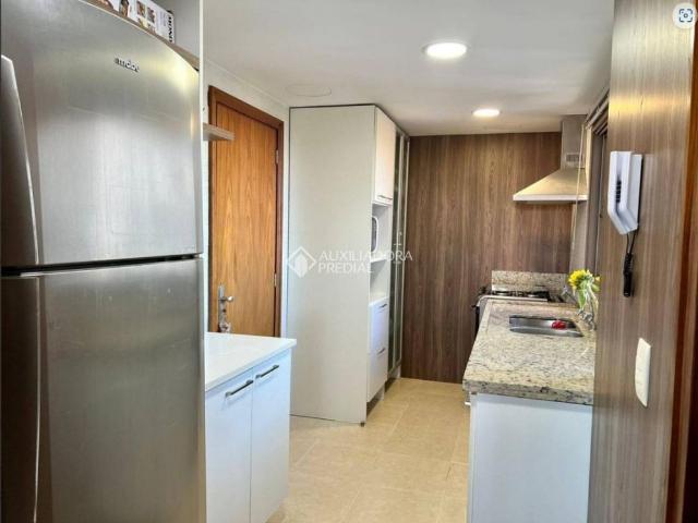 Apartamento aluguel em Três Figueiras, Porto Alegre