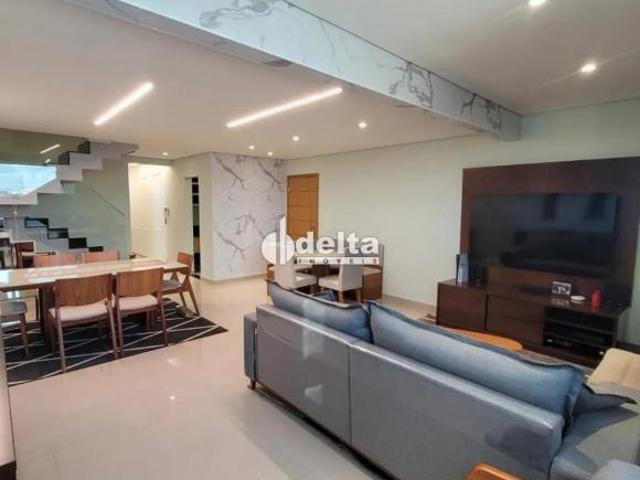 Apartamento venda em Região Geográfica Imediata de Uberlândia, Oliveira Fortes