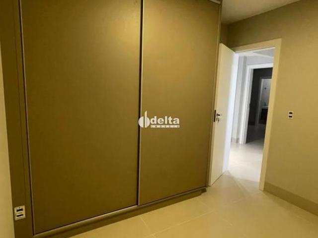 Apartamento venda em Setor Central, Uberlândia