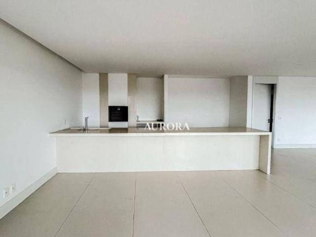 Apartamento venda em Região Geográfica Imediata de Londrina, Londrina