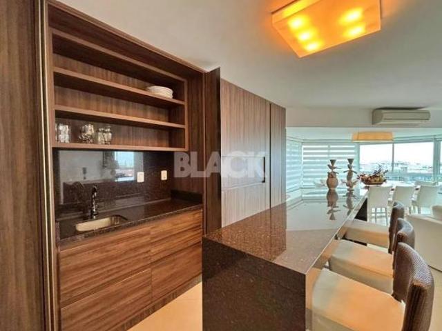 Apartamento venda em Torres