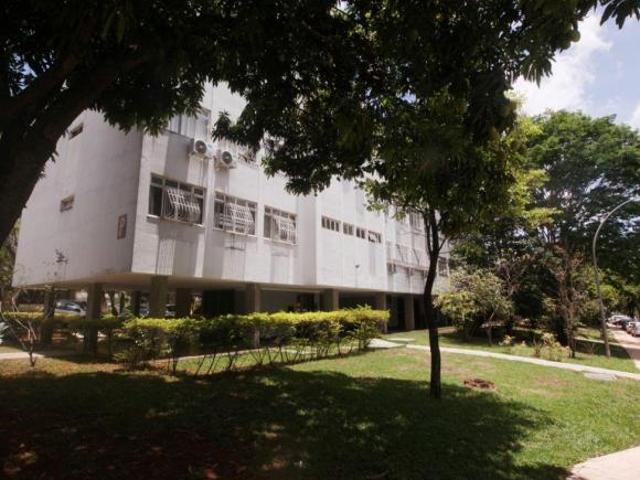 Apartamento venda em Região Geográfica Imediata do Distrito Federal, Região Integrada de Desenvolvimento do Distrito Federal e Entorno