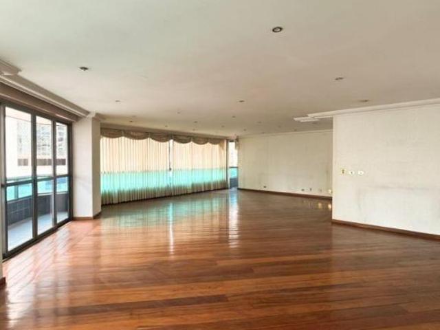 Apartamento venda em Região Geográfica Imediata de Juiz de Fora, Juiz de Fora