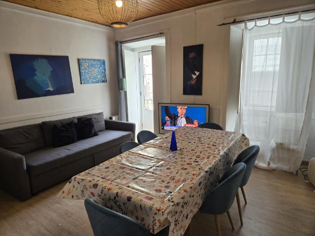 Apartamento alugar em Misericórdia, Lisboa