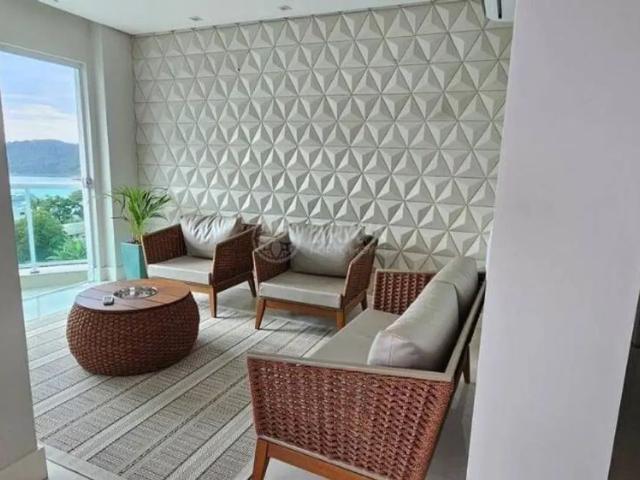 Apartamento aluguel em Cabeçudas, Itajaí