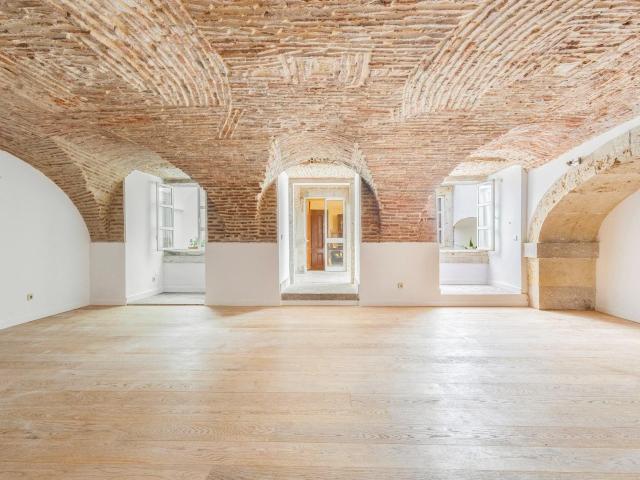 Apartamento venda em Misericórdia, Lisboa