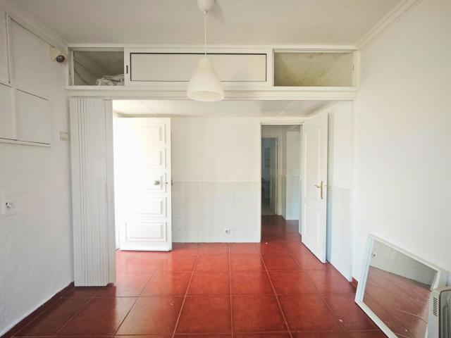Apartamento venda em Bairro das Pedralvas, Lisboa