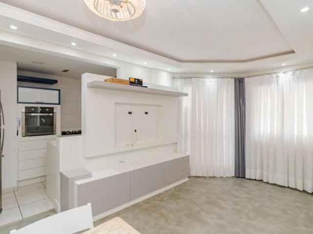 Apartamento venda em Capão Raso, Curitiba