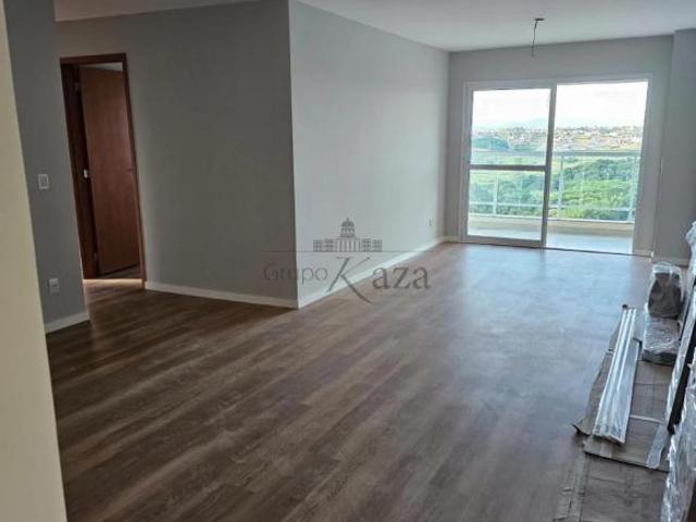 Apartamento venda em Região Imediata de São José dos Campos, Região Metropolitana do Vale do Paraíba e Litoral Norte