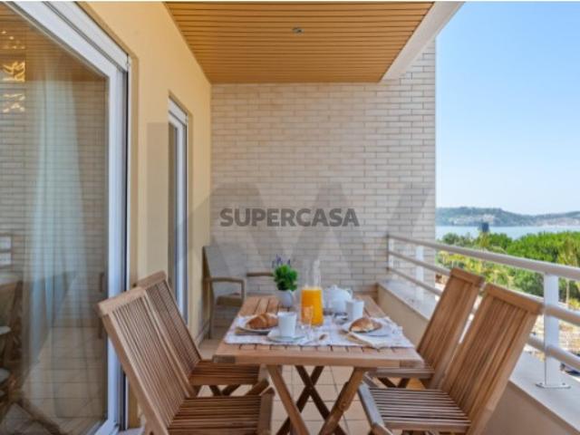Casa venda em Núcleo Urbano Histórico de Algés, Oeiras