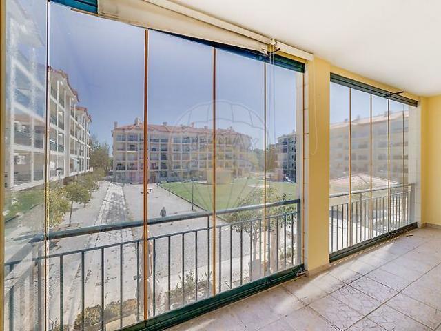 Apartamento alugar em Murtal, Cascais