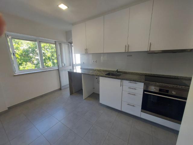 Apartamento alugar em Bairro do Rosário, Cascais