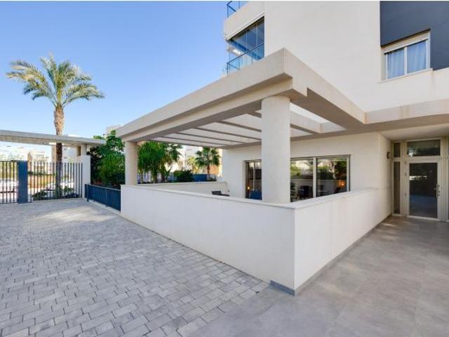 Piso en venta en Villa Martín, el Baix Segura / La Vega Baja