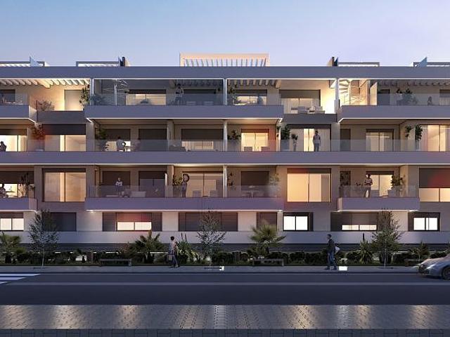Piso en venta en Torre de Benagalbón, La Axarquía
