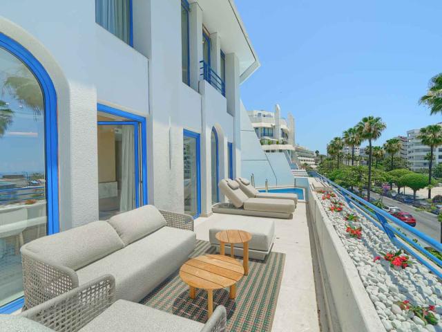 Piso en venta en La Carolina, Costa del Sol Occidental