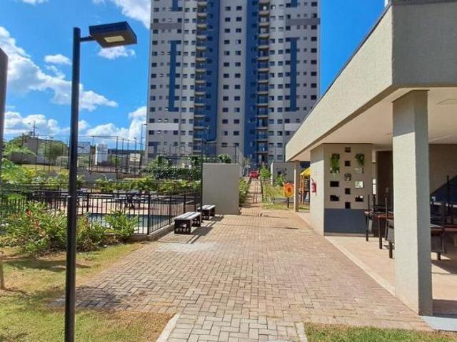 Apartamento venda em Região Geográfica Imediata de Londrina, Londrina