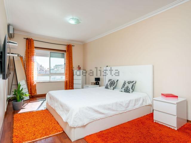 Apartamento venda em Zona Residencial de Santa Marta do Pinhal e de Corroios, e de Quinta da Marialva, Seixal