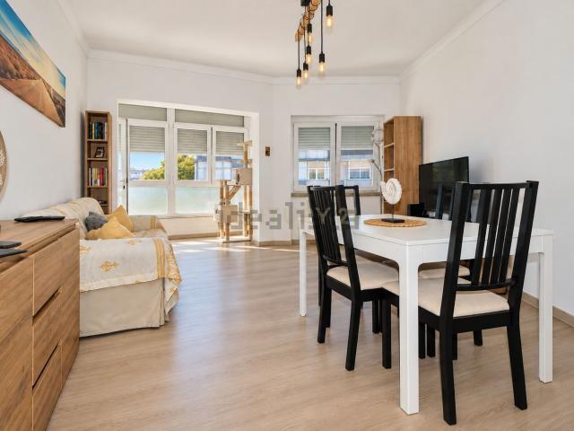 Apartamento venda em Quinta do Brasileiro, Seixal