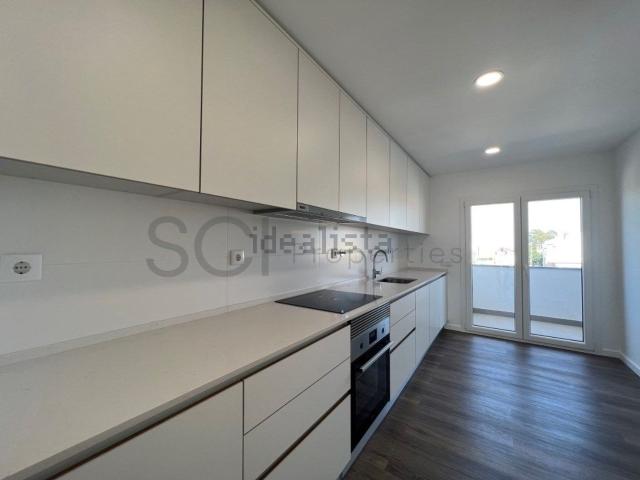 Apartamento venda em Zona Residencial de Santa Marta do Pinhal e de Corroios, e de Quinta da Marialva, Seixal