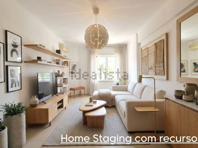 Apartamento venda em Zona Residencial de Santa Marta do Pinhal e de Corroios, e de Quinta da Marialva, Seixal