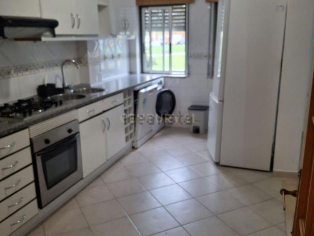 Apartamento alugar em Zona Residencial de Santa Marta do Pinhal e de Corroios, e de Quinta da Marialva, Seixal