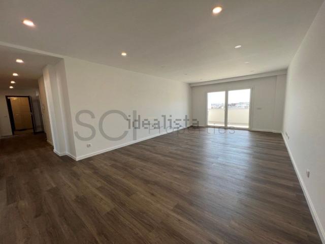 Apartamento venda em Zona Residencial de Santa Marta do Pinhal e de Corroios, e de Quinta da Marialva, Seixal