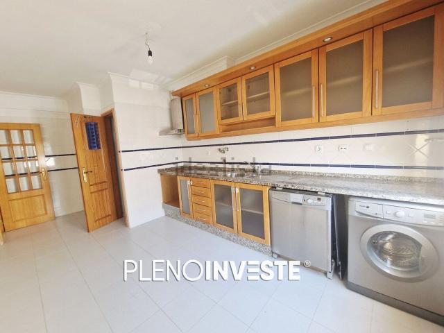 Apartamento venda em Zona Residencial de Santa Marta do Pinhal e de Corroios, e de Quinta da Marialva, Seixal