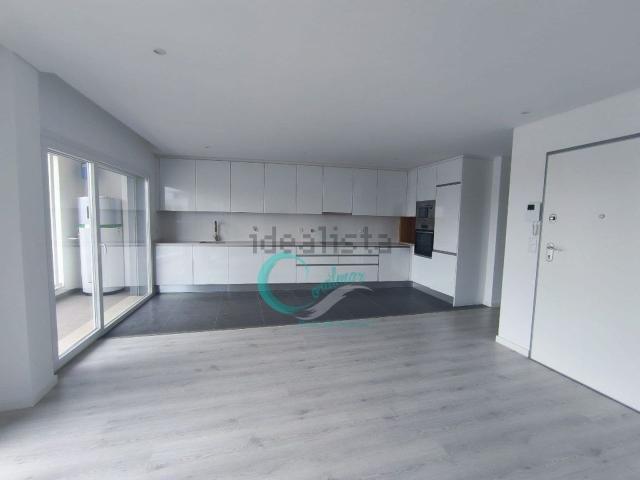 Duplex venda em Corroios, Vale de Milhaços