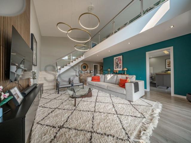 Duplex venda em Seixal, Corroios