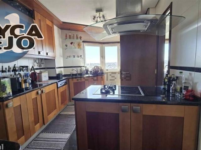 Apartamento venda em Zona Residencial de Santa Marta do Pinhal e de Corroios, e de Quinta da Marialva, Seixal