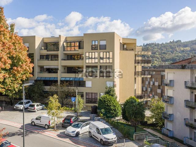 Duplex venda em Guimarães, Braga