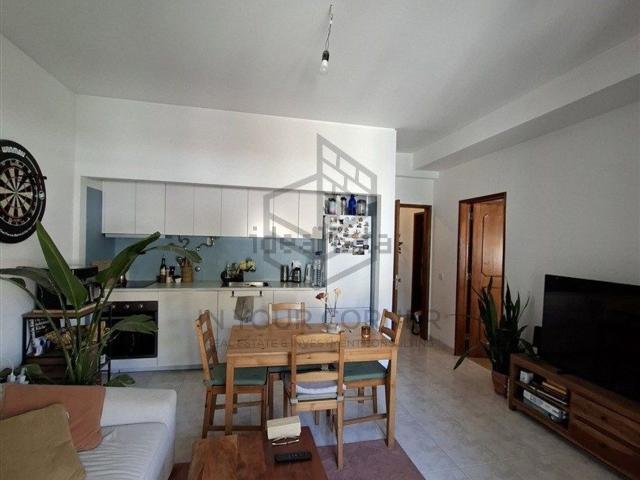 Apartamento alugar em Santo António da Caparica, Almada