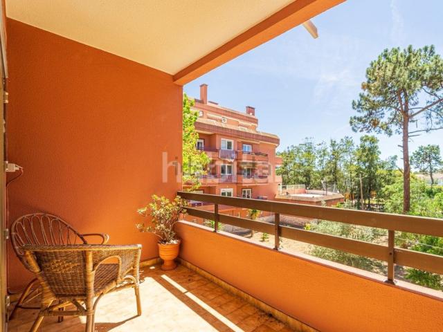 Apartamento alugar em Almada, Setúbal