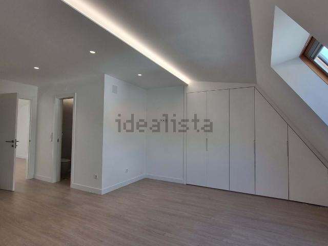 Duplex venda em Santo António da Caparica, Almada
