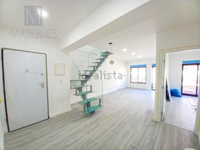 Duplex venda em Almada, Setúbal