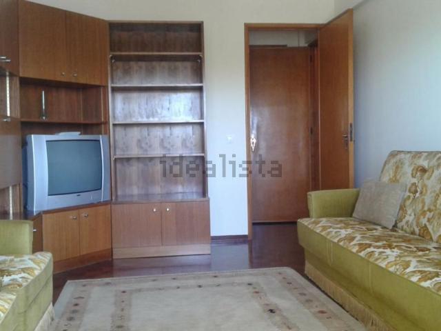 Apartamento alugar em Santo António da Caparica, Almada